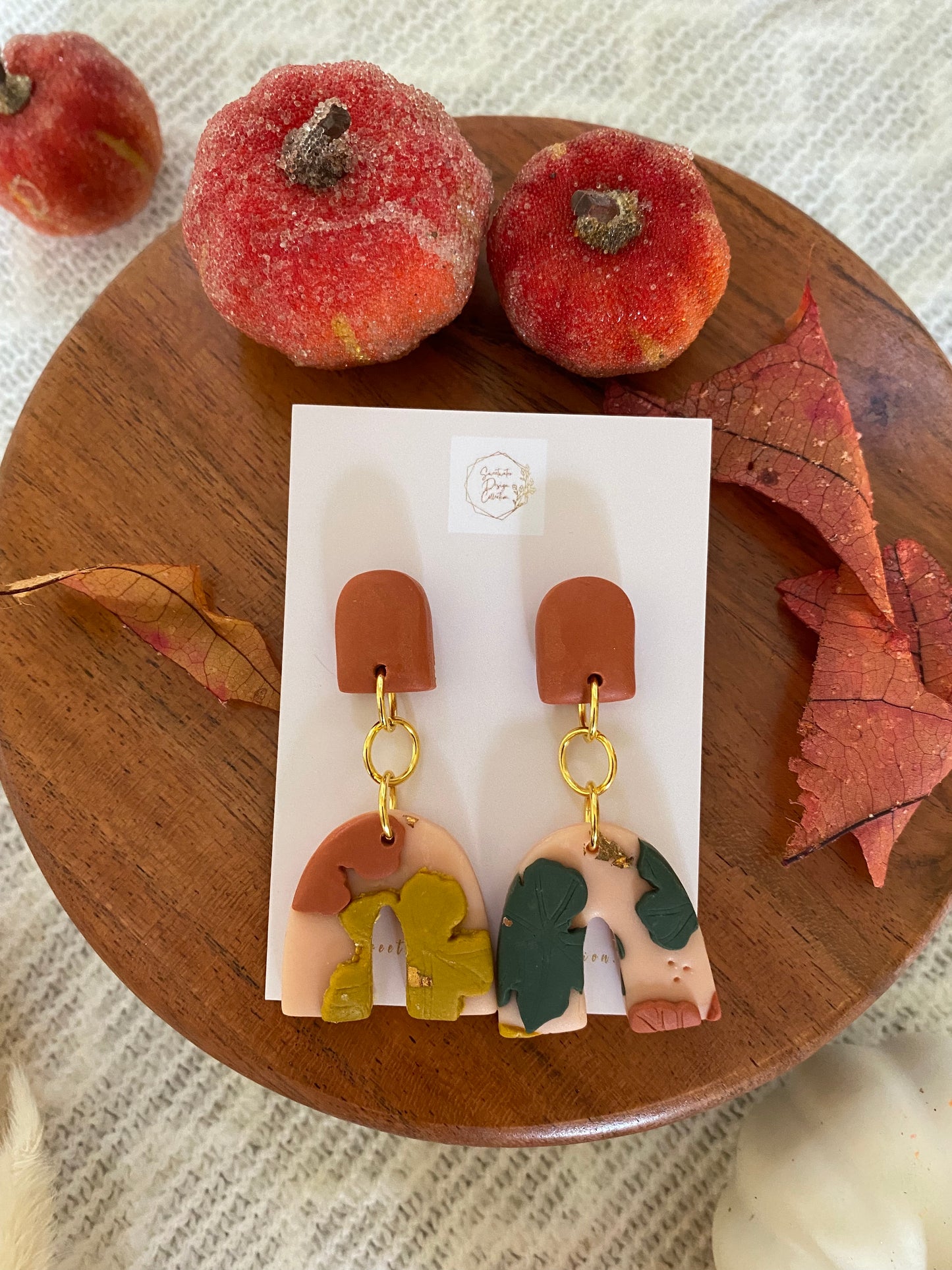 Abstract Foliage Arch Earrings